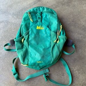 REI Tarn 12 Teal Neon Unisex Toddle Kids Backpack School Hiking Outdoor
